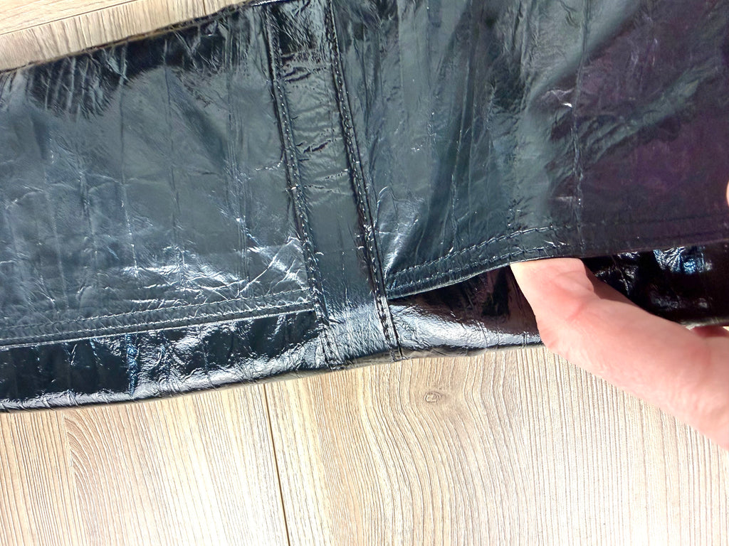 functioning back pockets on Matt & Nat Black Vegan Leather Clutch Bag