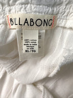 inside tag on 100% Cotton  Wide-Leg Beach Pants | Size XL  at Blue Sparrow Shop Resale 