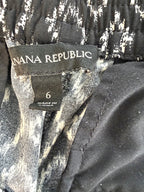 inside tag on Banana Republic Ikat Print Pants 