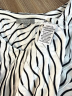 inside tag on Habitat Striped Tunic Top Black and White Abstract Hem Habitat top resale 