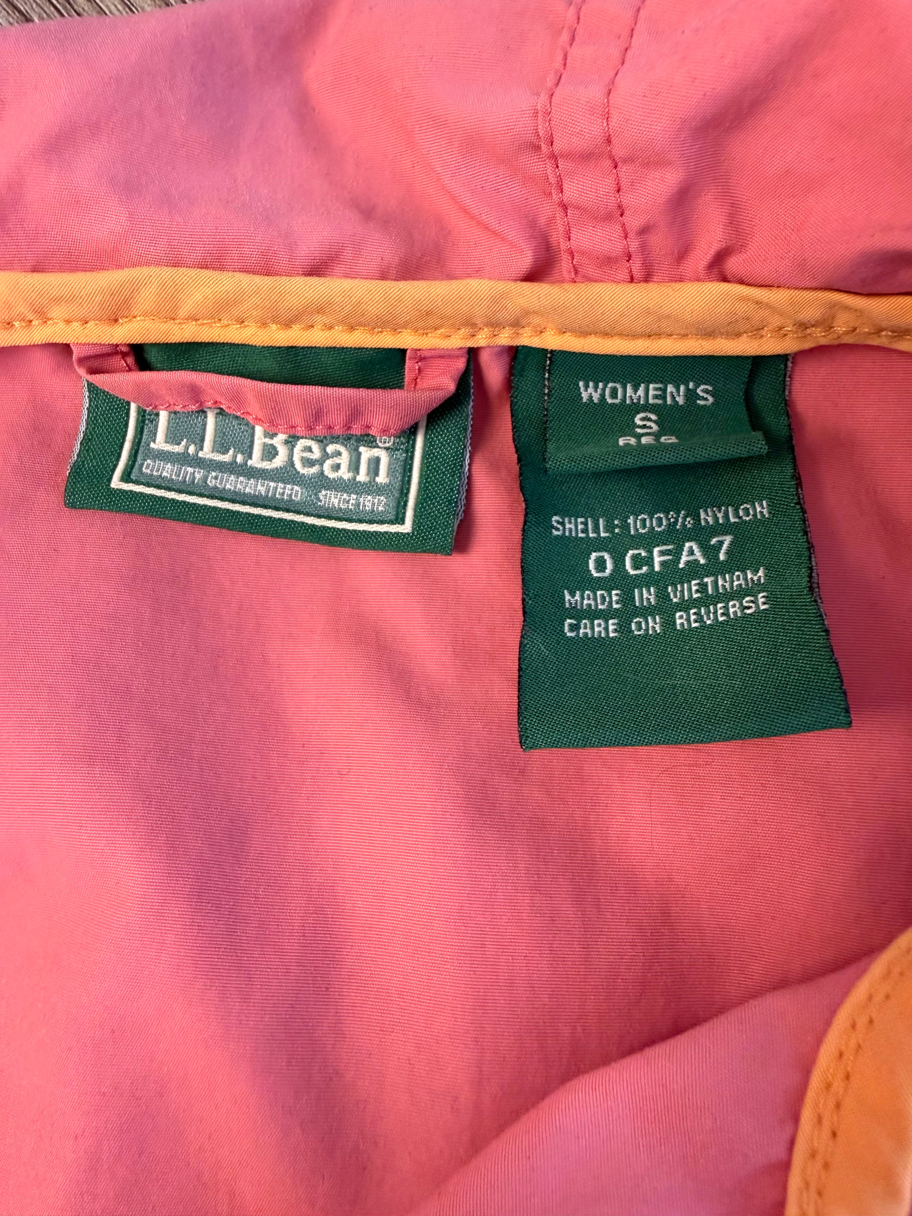 inside tag on LL Bean anorak jacket in coral and orange 