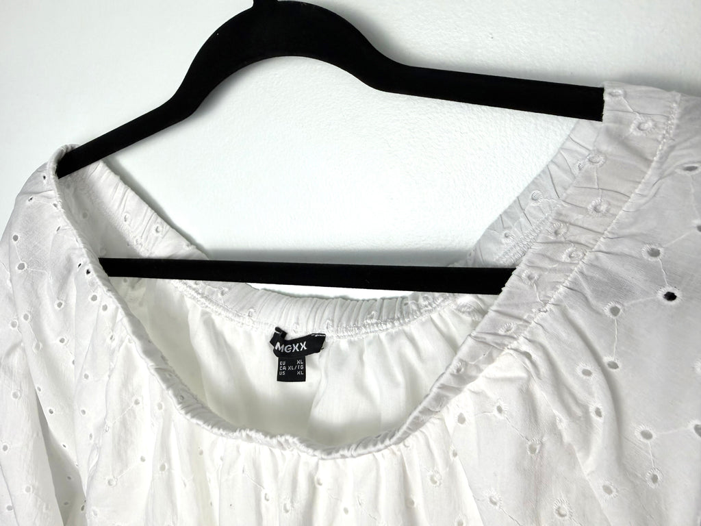 inside tag on Mexx White 100% Cotton Eyelet Off-Shoulder Top