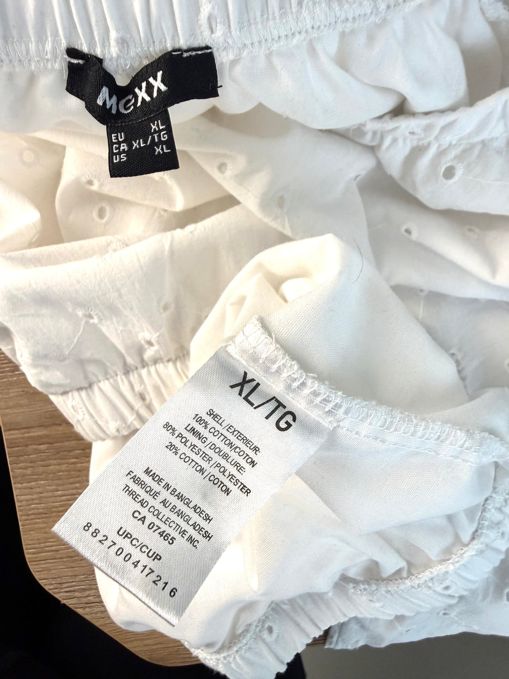 inside tag on Mexx White 100% Cotton Eyelet Off-Shoulder Top