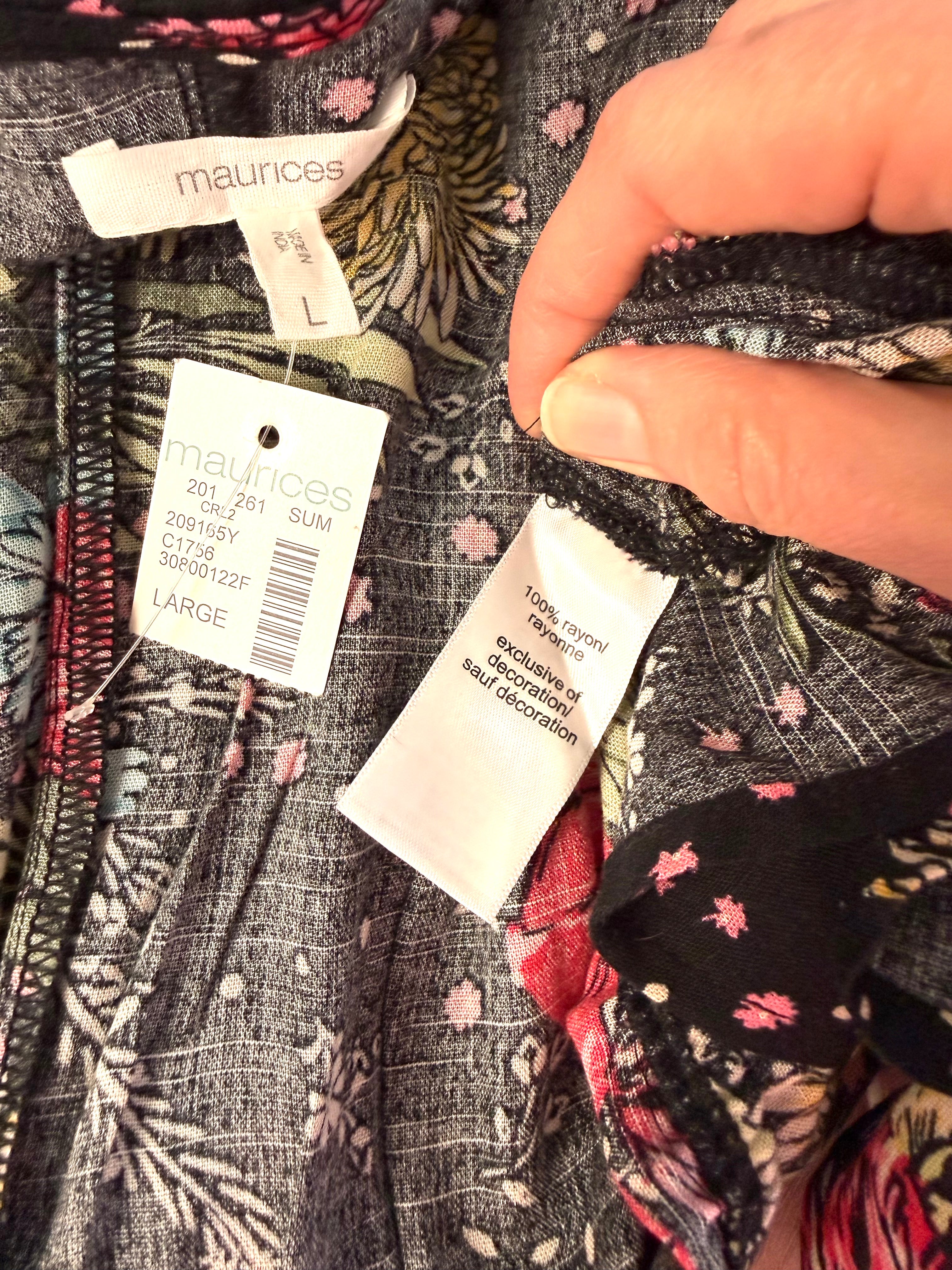 inside tag on NWT Maurices Kimono Cardigan | Size Large at Blue Sparrow Shop