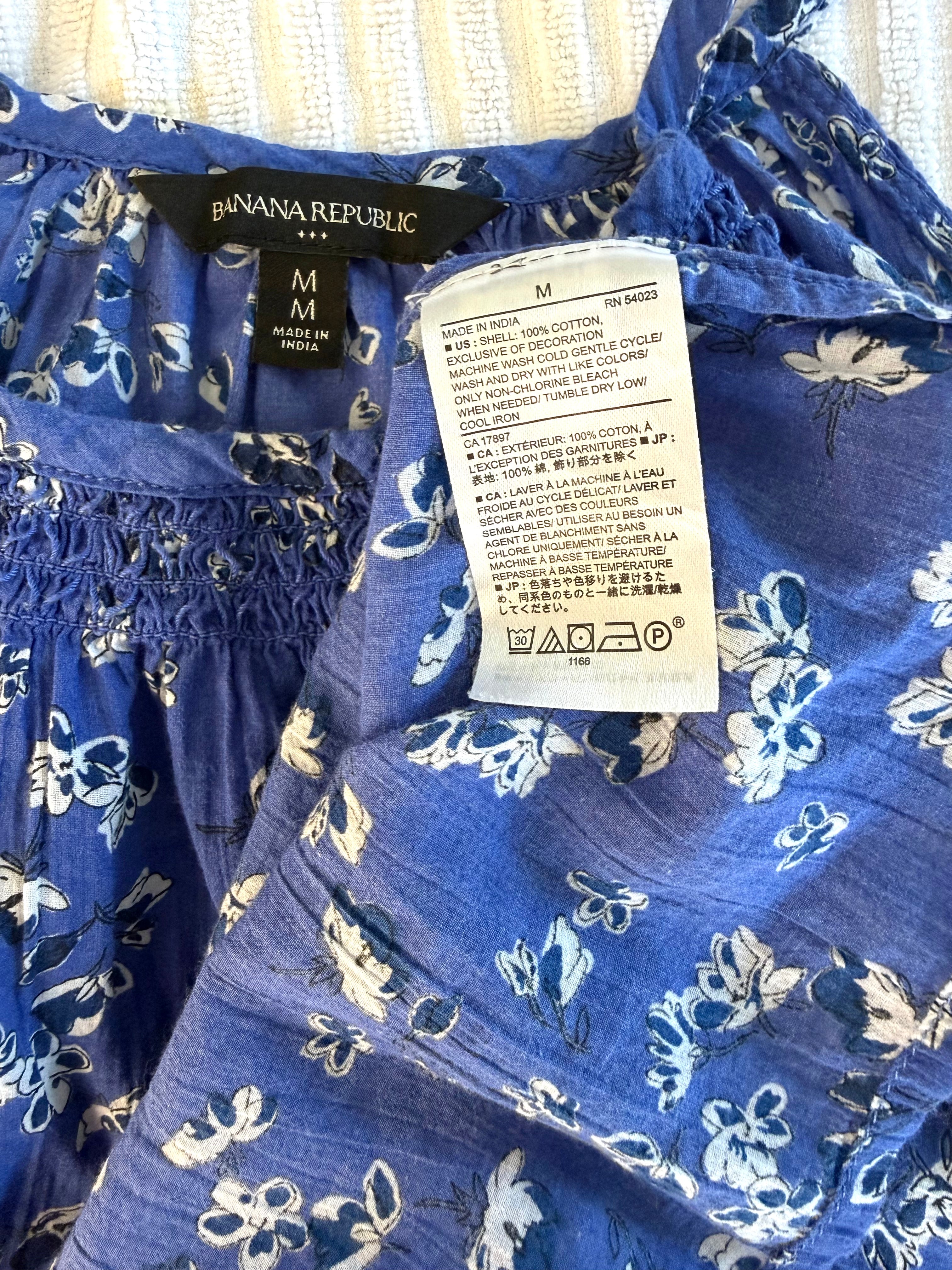 inside tags on 100% Cotton Banana Republic Floral Tank Top at Blue Sparrow Shop
