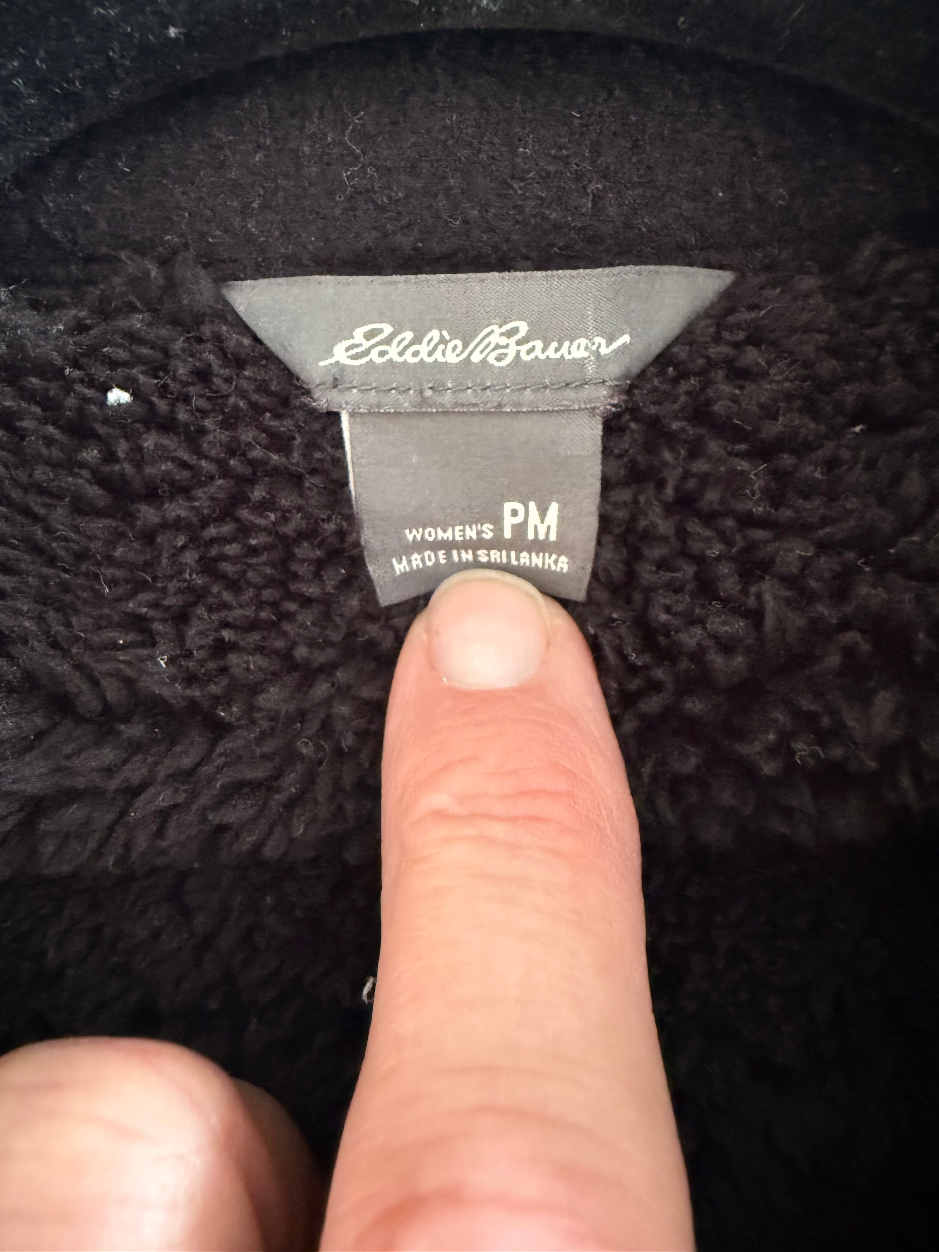 inside tags on 100% Cotton Eddie Bauer Lined Fall Sherpa Jacket | Size M Petite  