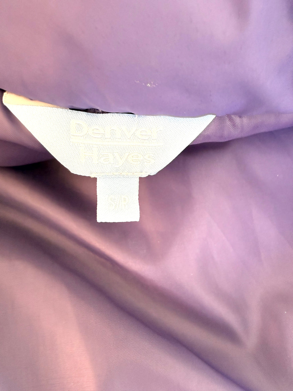 inside tags on Denver Hayes Puffer Vest | Size S