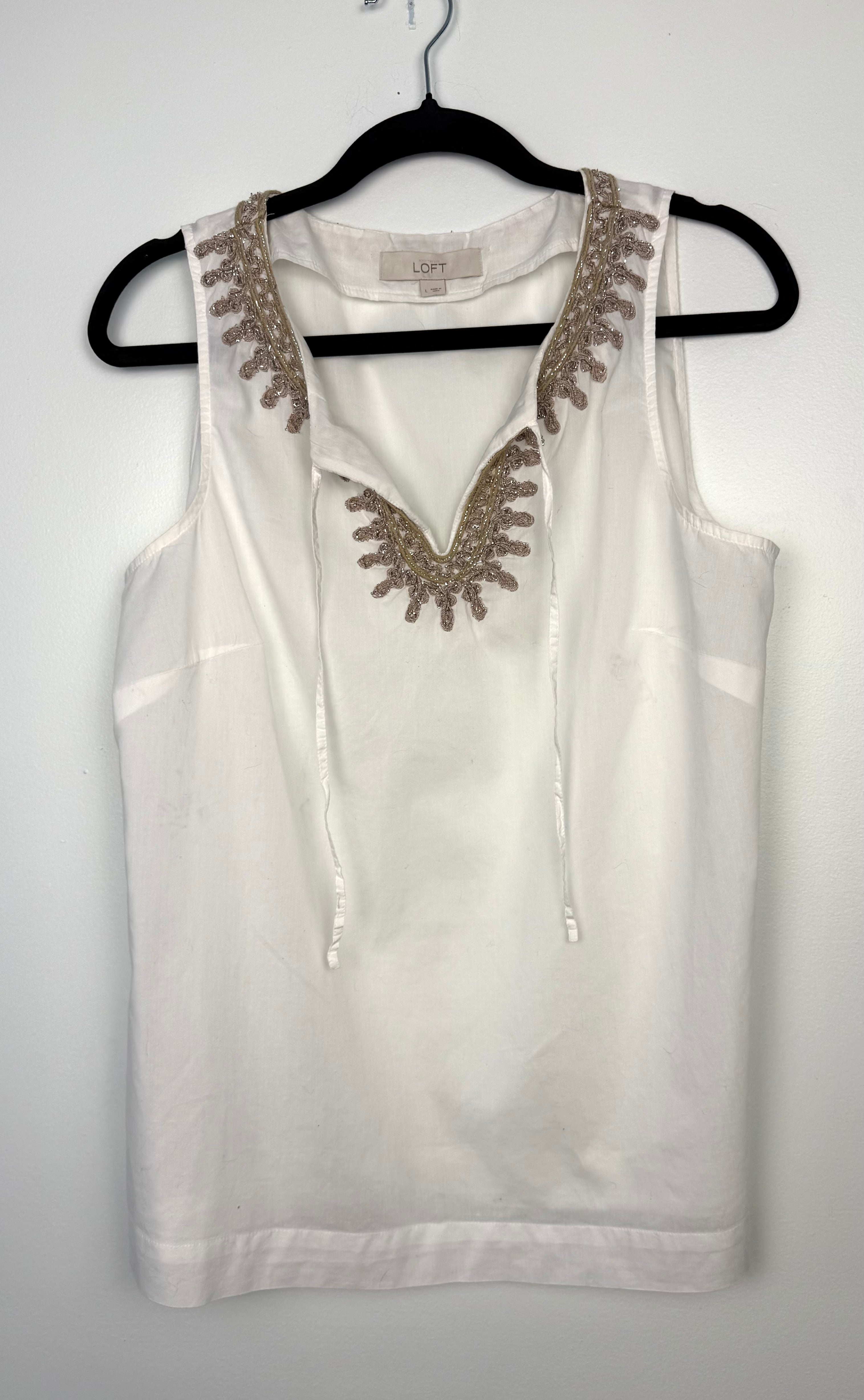 lightweight white summer top women relaxed fit