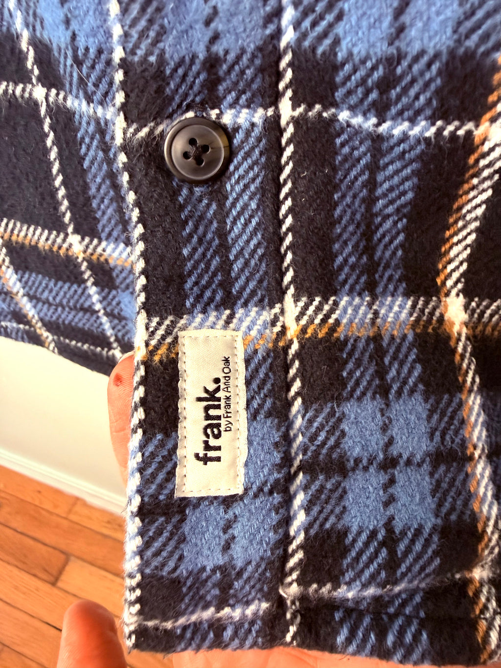 logo emblem on hem of 100% Cotton Plaid Jacket by Frank& Oak | Size S Mens