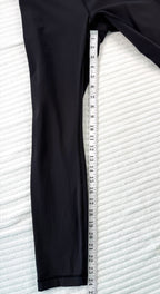 lululemon pre-loved leggings at Blue Sparrow Shop size 4 measuring 24" inseam
