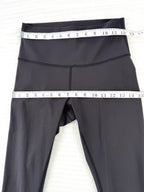 lululemon pre-loved leggings at Blue Sparrow Shop size 4 measuring 24" waist and 30" hips