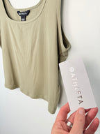 new tag on NWT Athleta Signature Rib Square-Neck Crop Tank | Size M