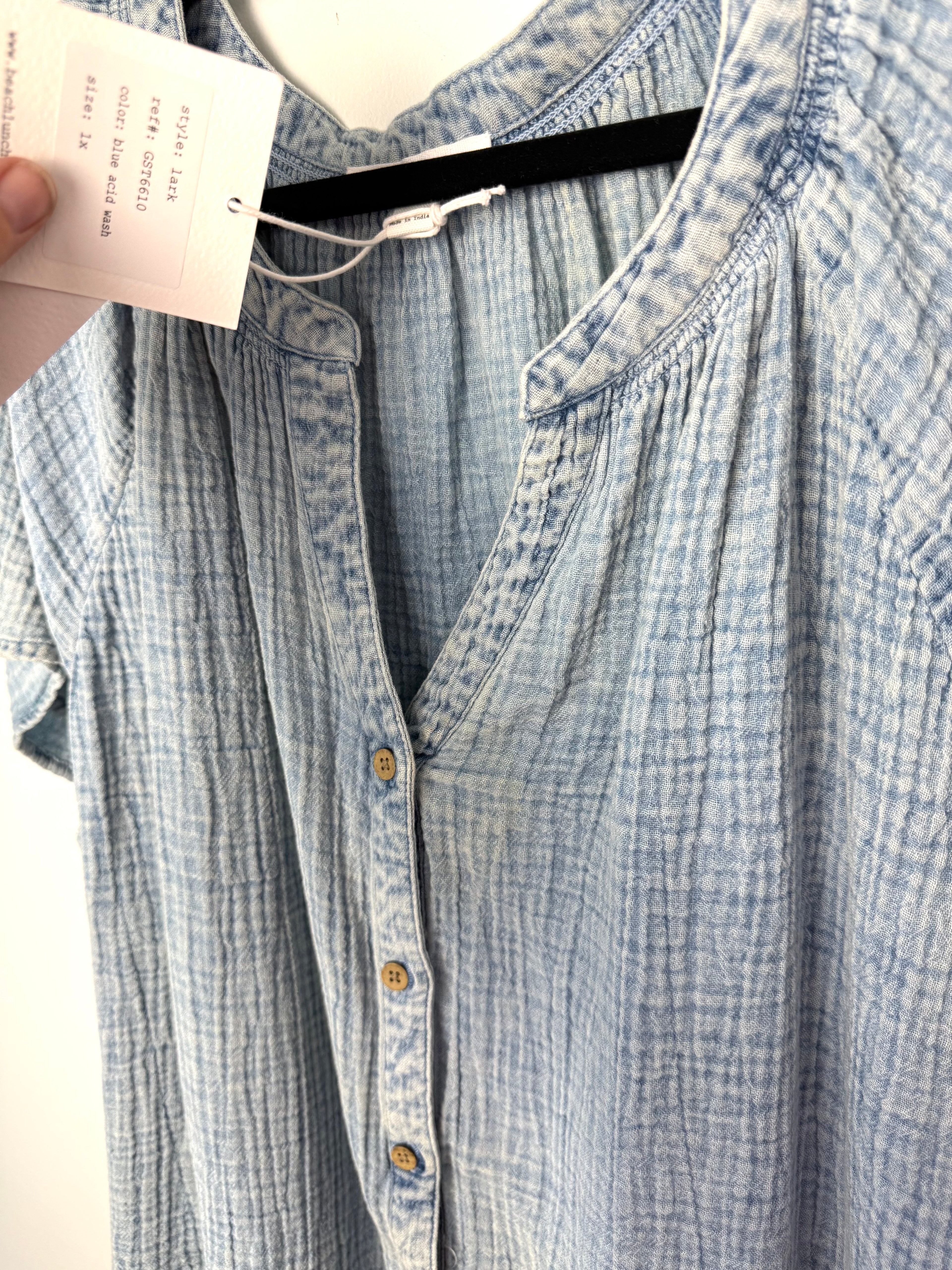 new tags on 100% Cotton NWT Gauze Henley Top | Size 1X  at Blue Sparrow Shop