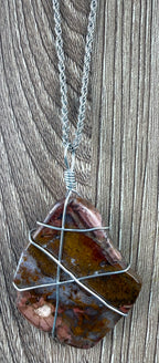 other side of pendant on Handcrafted wire-wrapped genuine jasper stone pendant necklace on silver rope chain at Blue Sparrow Shop -