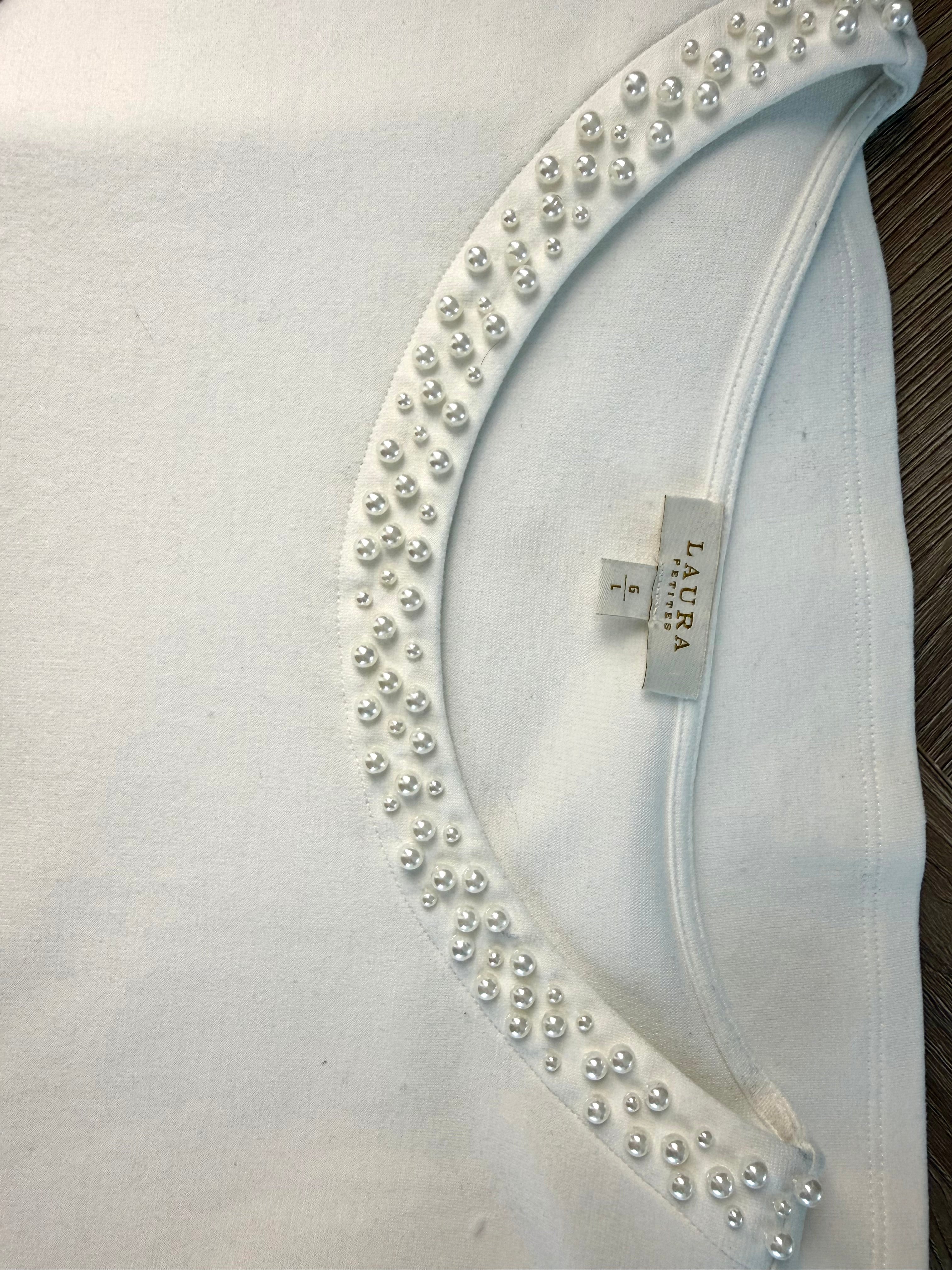 pearl collar detail up close on Laura Petites  Pearl Neckline Top 