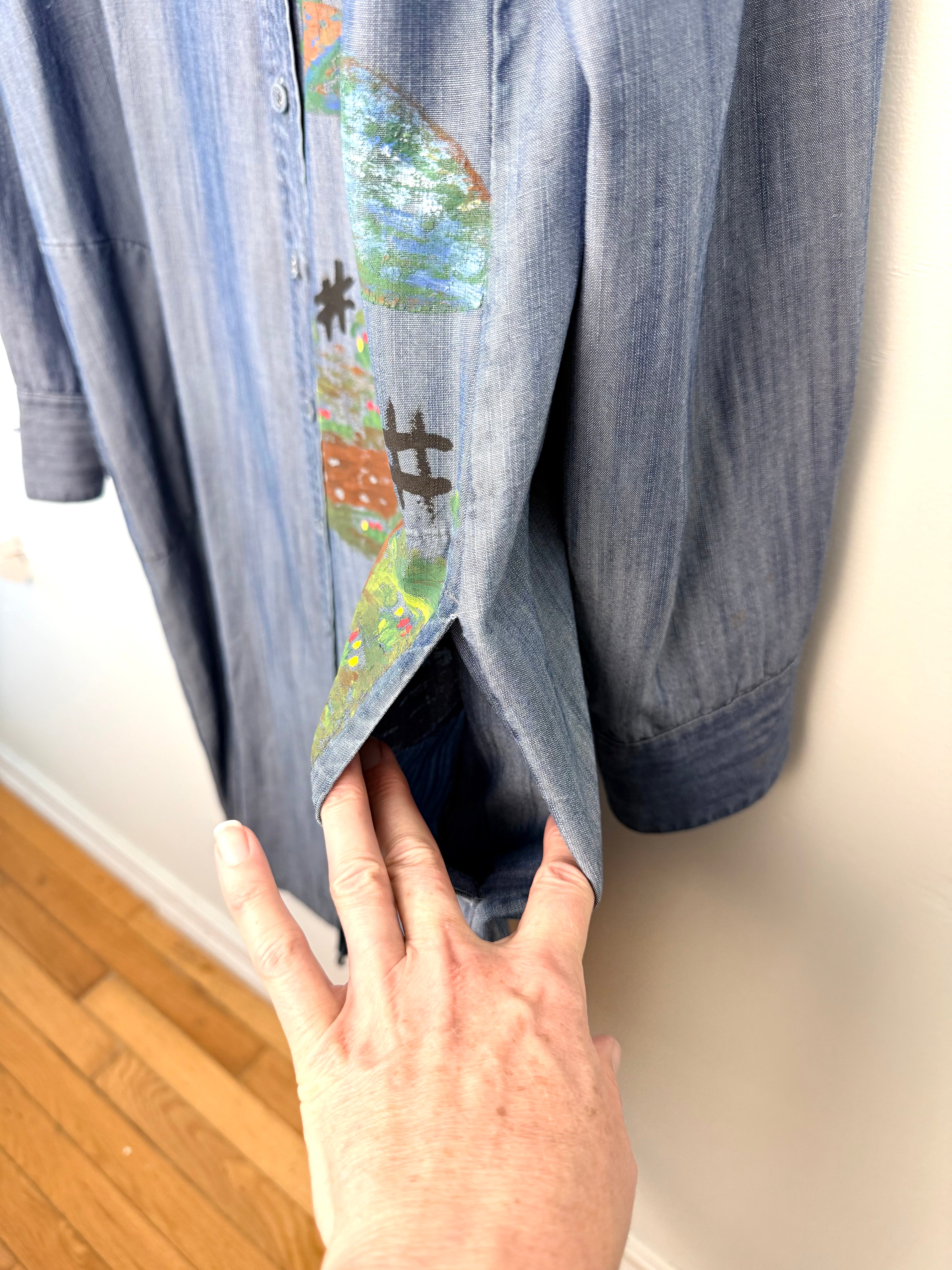 pocket detail on NWOT 100% Tencel Tilley Handpainted Denim Jacket | Size 2X