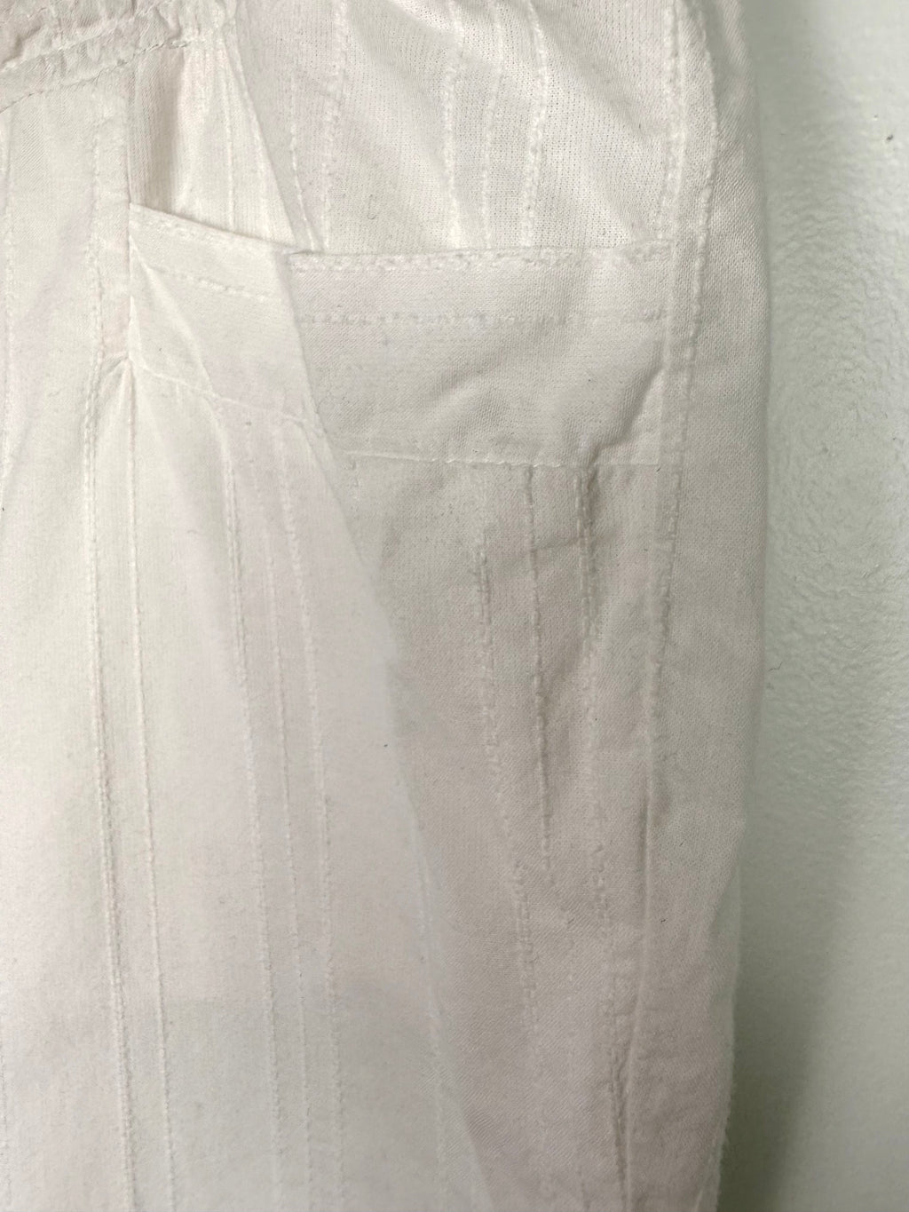 pocket on 100% Cotton  Wide-Leg Beach Pants | Size XL  at Blue Sparrow Shop Resale 