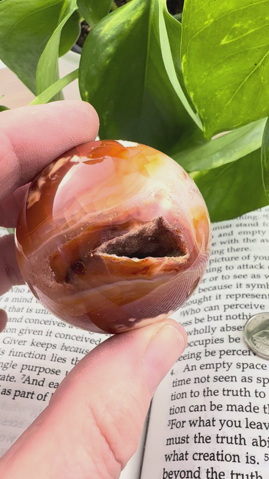 Video of Carnelian Sphere showing druzy up close 