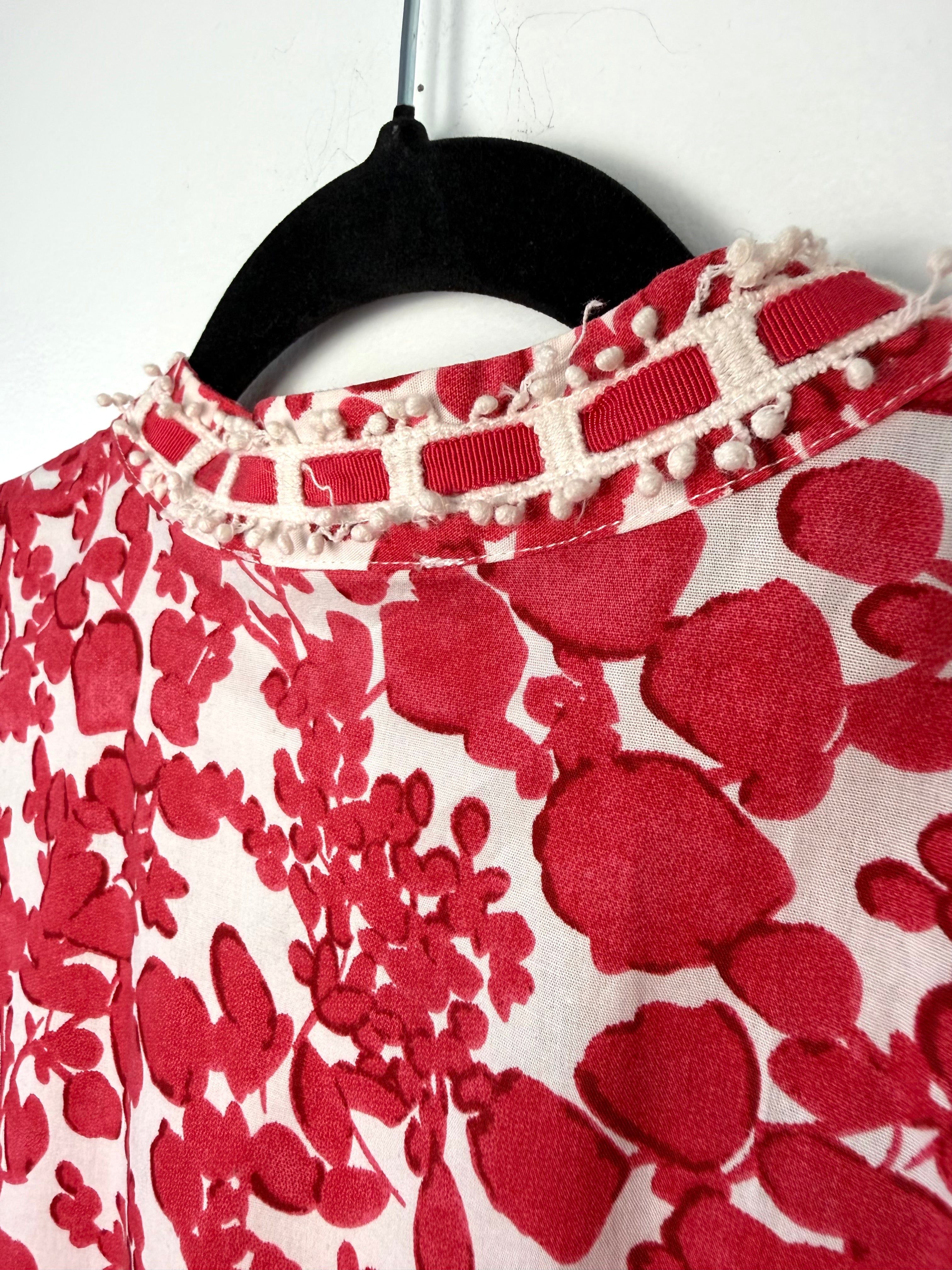 red floral summer top women xl back view of neckline