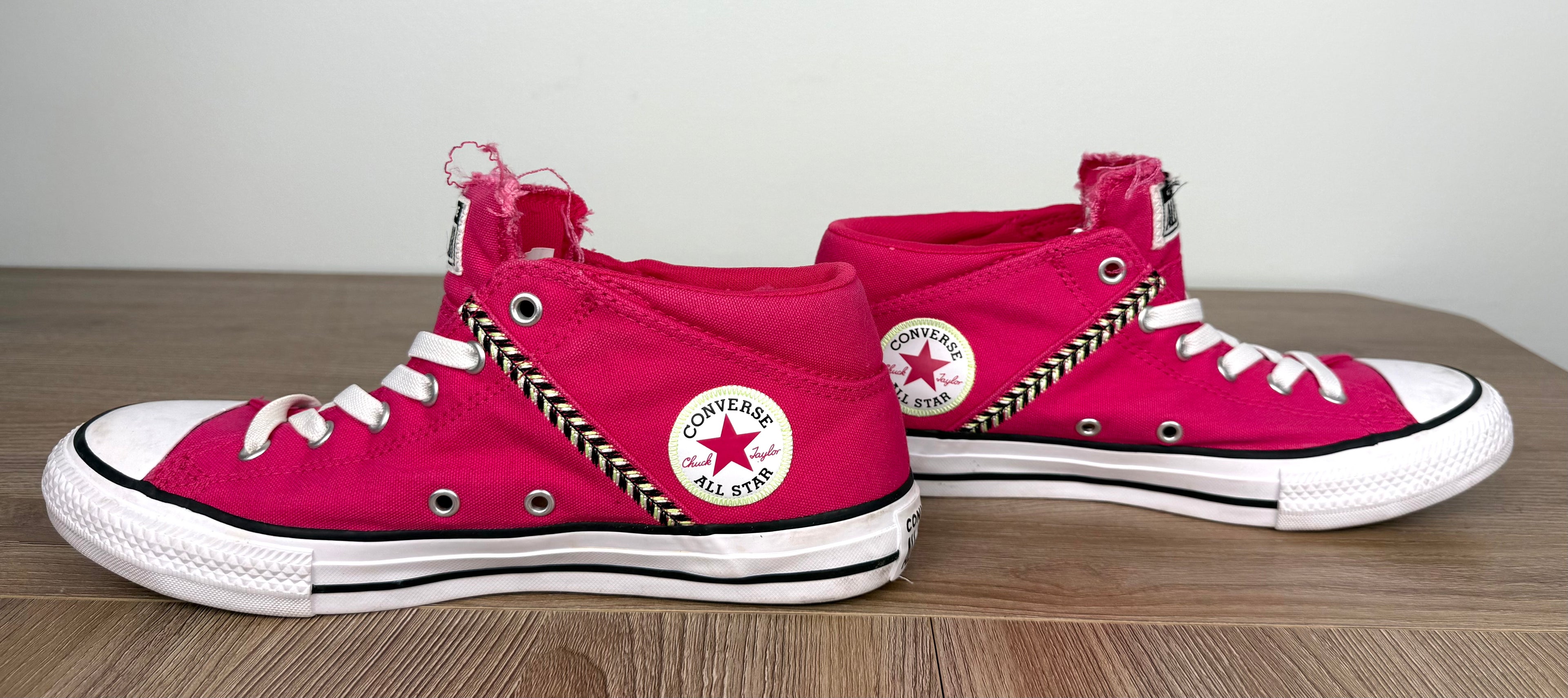 side of Converse Chuck Taylor High Tops | Size 8 at Blue Sparrow Shop