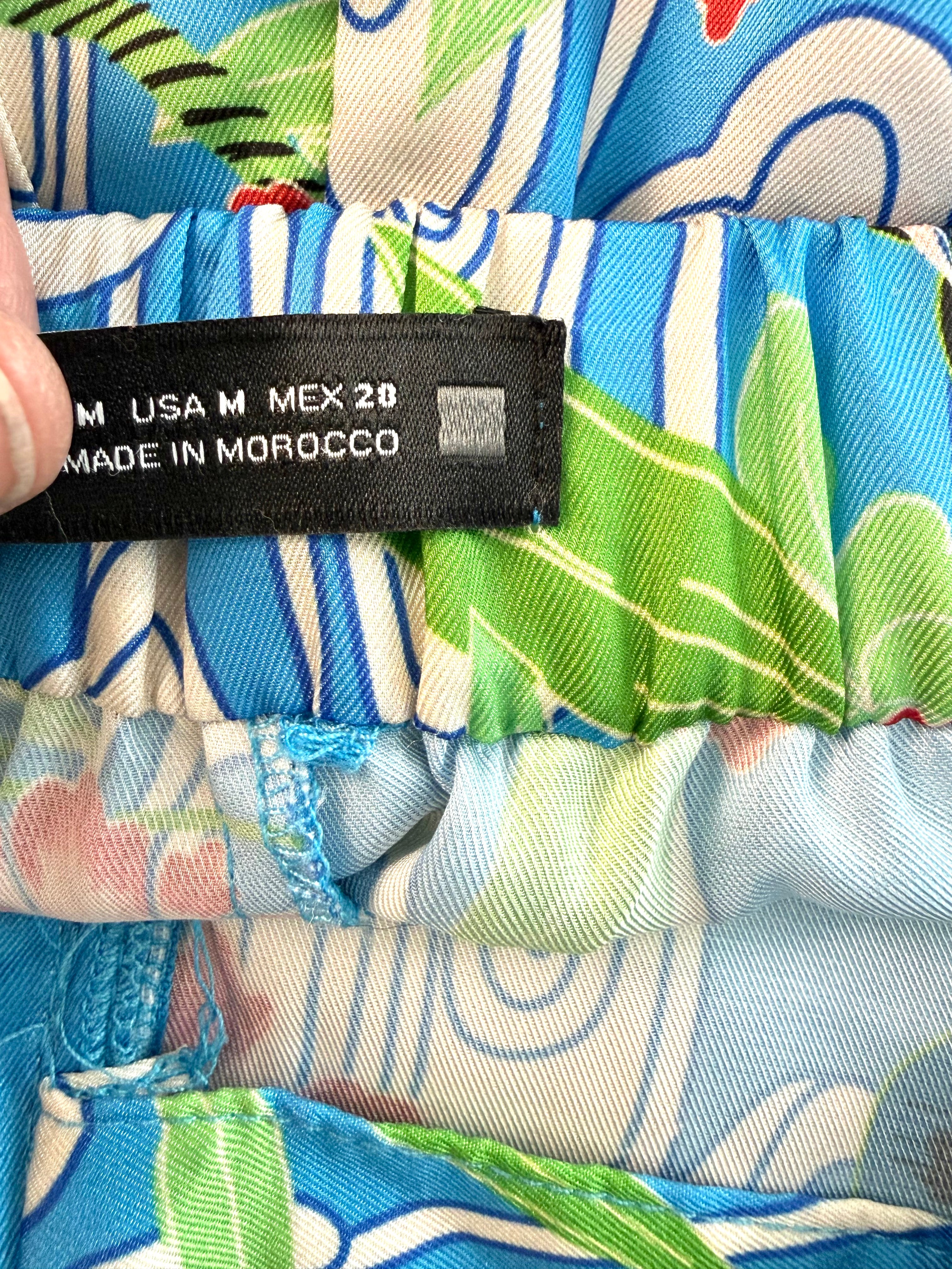 size tag inside Zara blue tropical bird floral wide leg pants