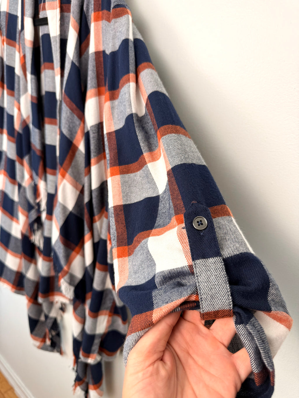 sleeve detail on NWOT Plaid Jacket with Fringe Detail | Size XL