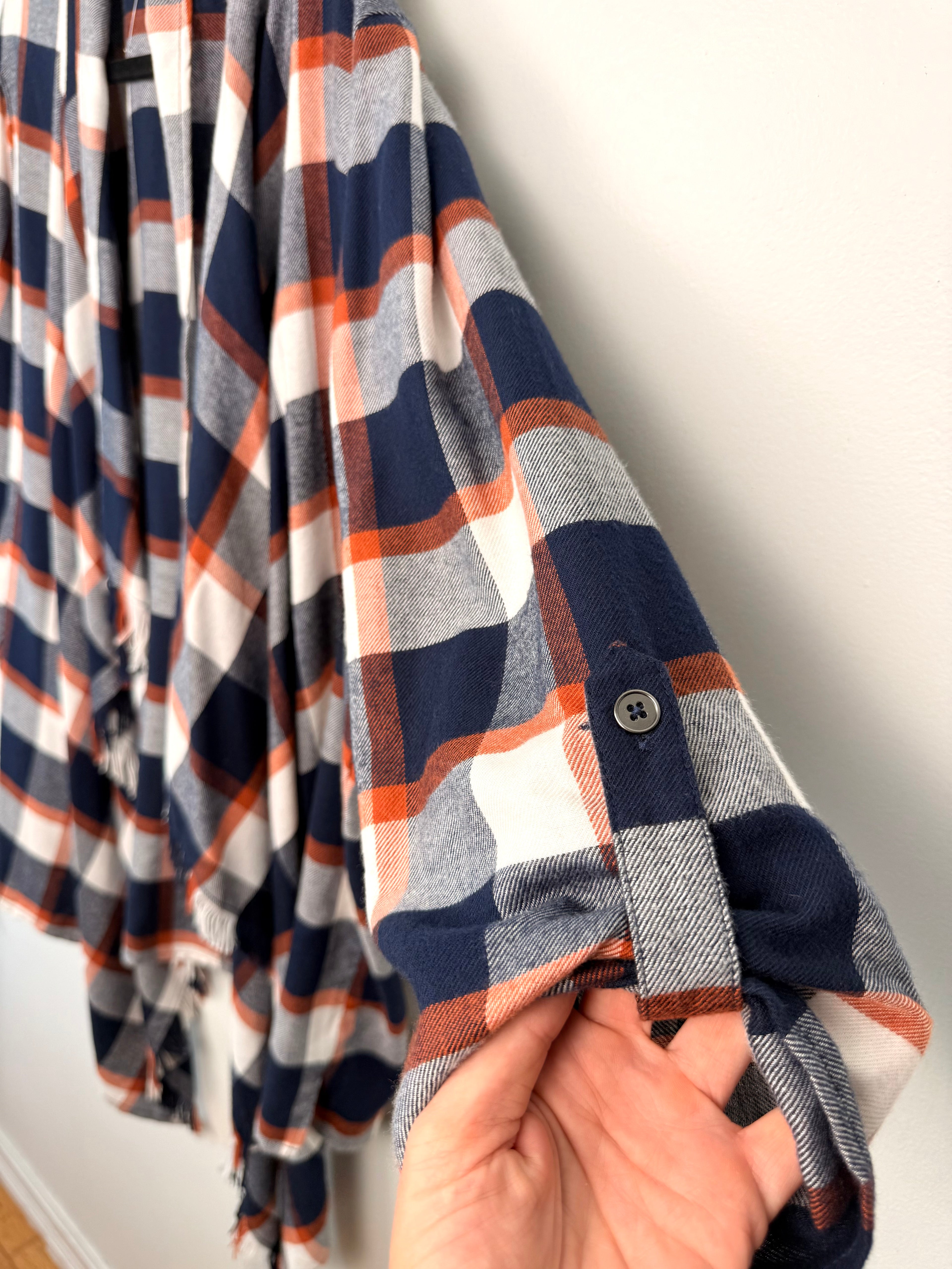 sleeve detail on NWOT Plaid Jacket with Fringe Detail | Size XL