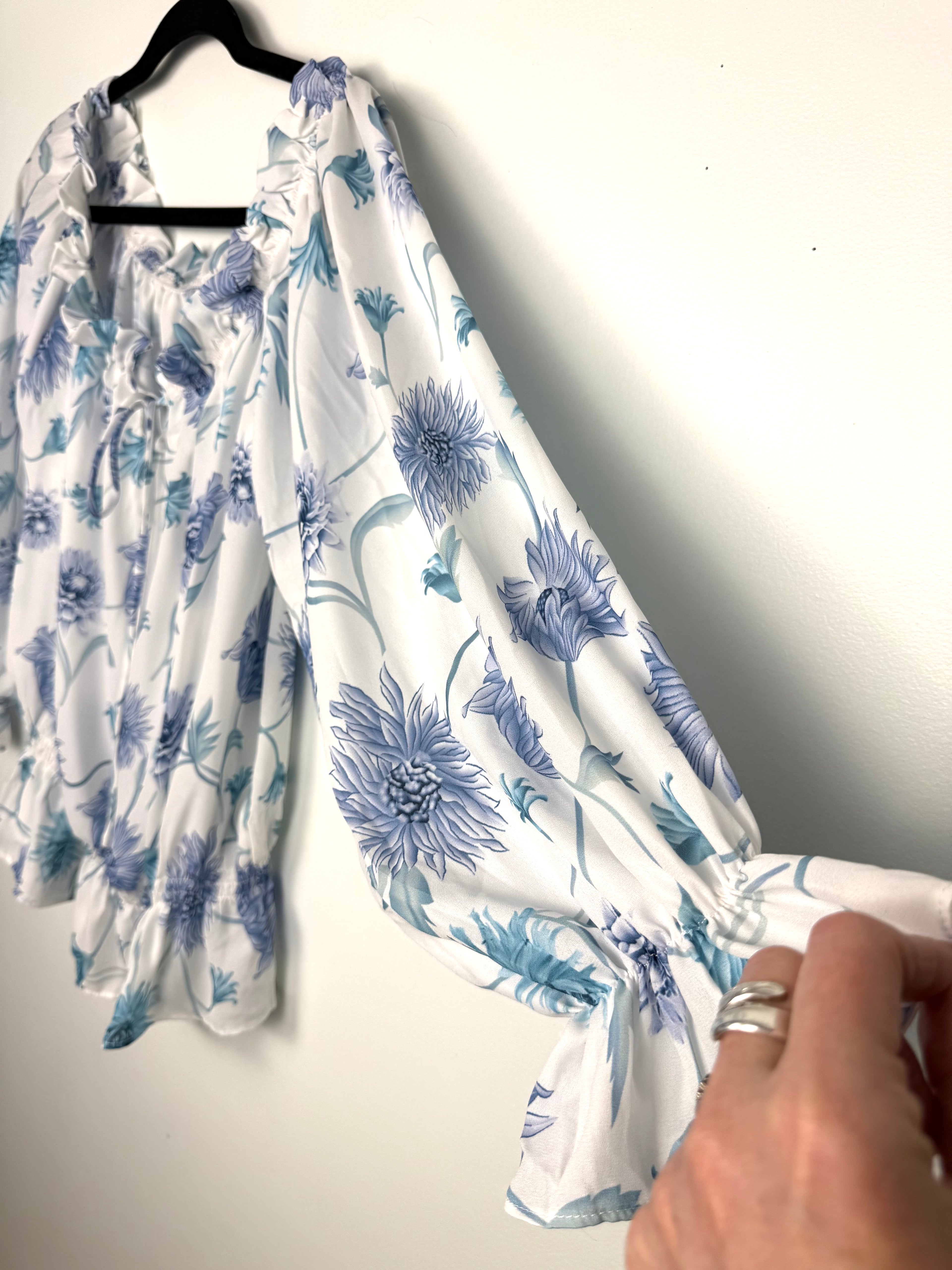 sleeve of Cottagecore Ruffle Peasant Blouse | Size M at Blue Sparrow Shop
